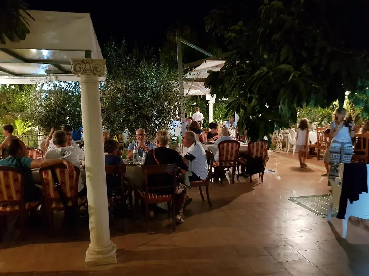 Aparthotel Federico Re Residence San Vito Lo Capo Italia